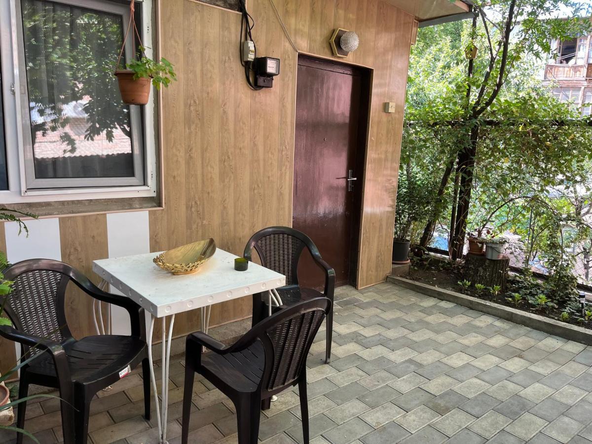 Cortile Apartment Tbilisi Exterior foto